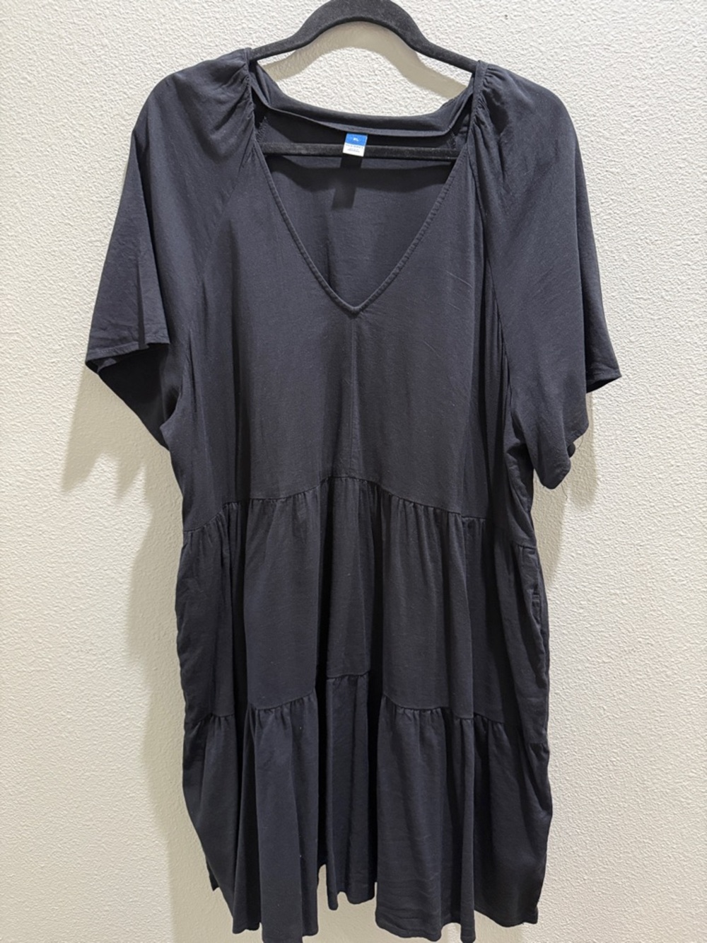 Women's V-Neck Tiered Black Dress